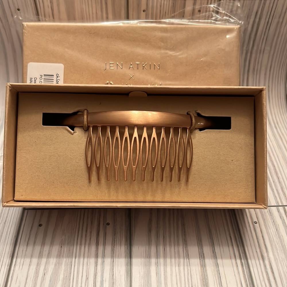 Jen Atkin and Chloe + Isabel Crescent Hair Comb
